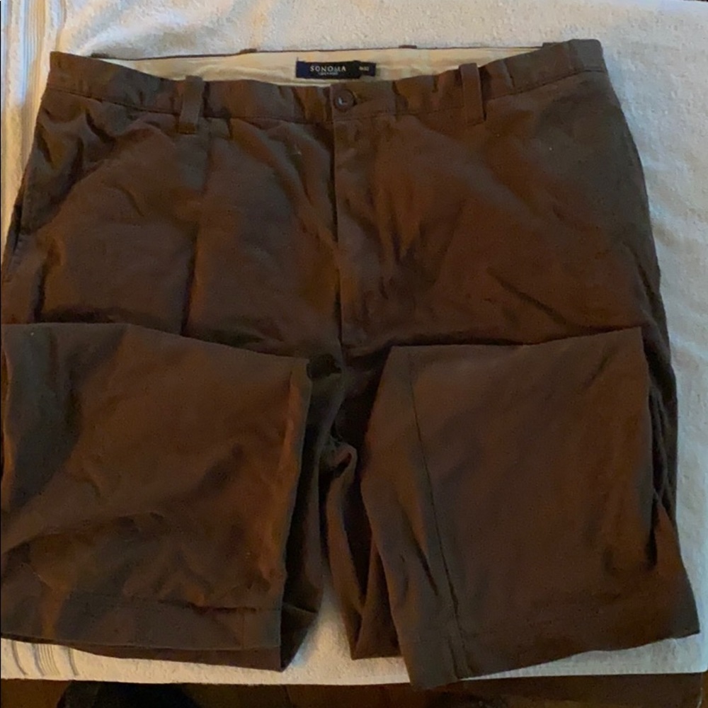 Sonoma 44/32 brown men’s pants like new